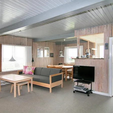Holiday Lennard - 400m From The Sea In Western Jutland By Interhome *